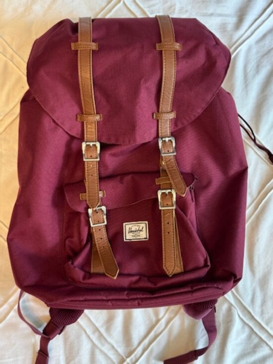 chloe mini faye backpack replica – Luxe.It.Fwd Vintage Bennett's Graham overhead Color:06 - Chrome Blue baggu bags Tonal stitching